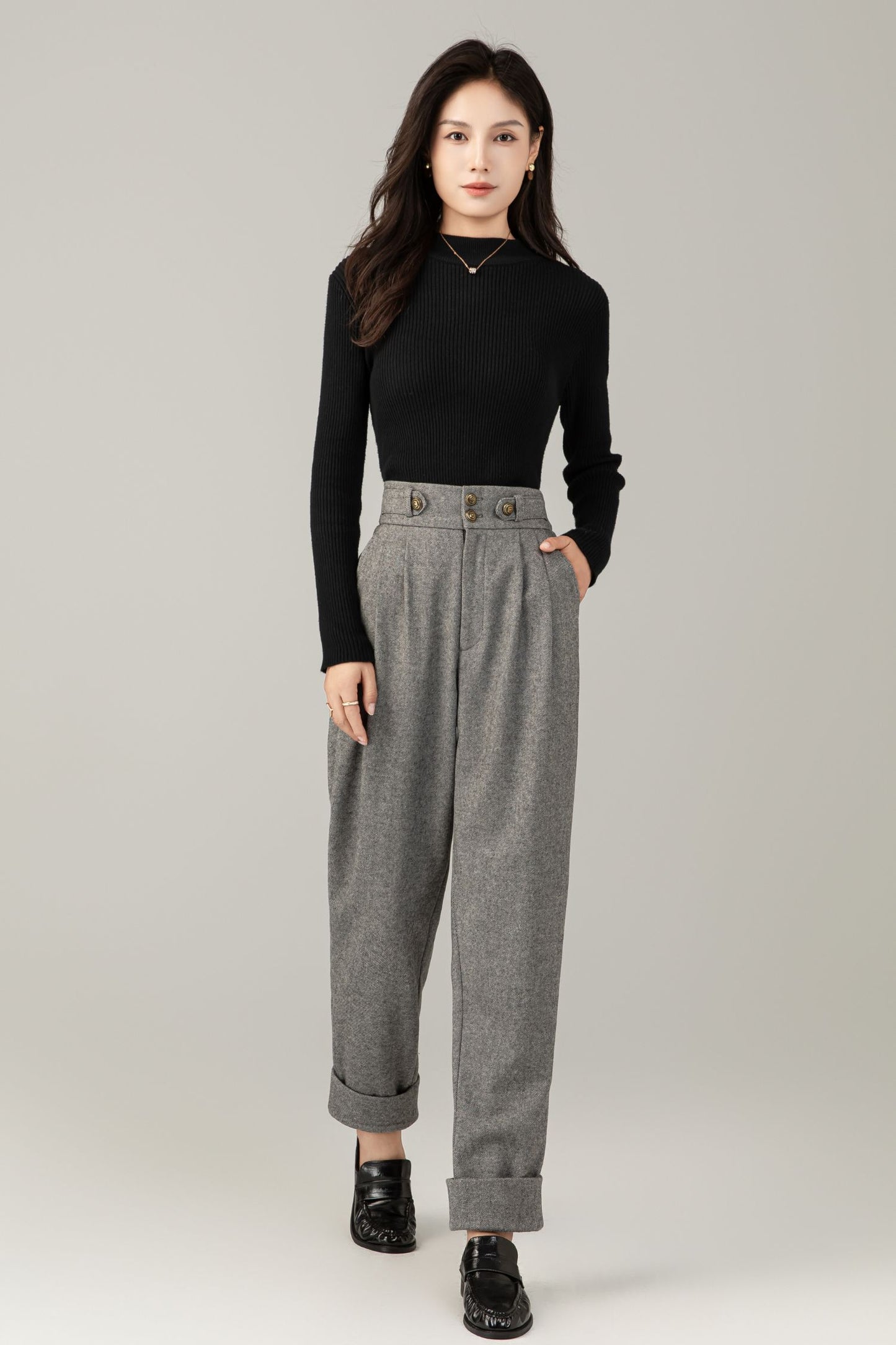 High-Waist Wool Trousers: Vintage Grey Pleated Cuffed Pants C5247