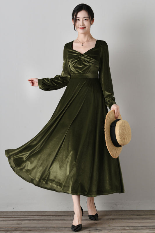 Elegant Green Velvet Long Dress C5454