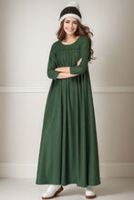 Load image into Gallery viewer, Green Wool winter maxi pleated dress C4273
