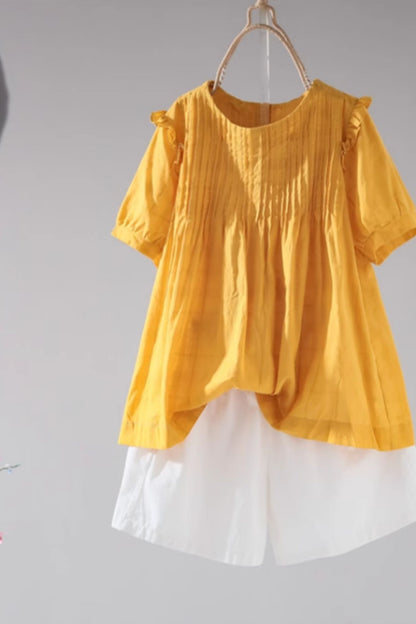 Loose fitting summer top with ruffle details C5051