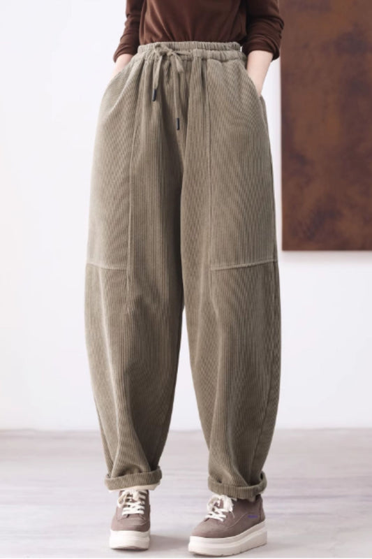 Loose fitting long corduroy pants C5108