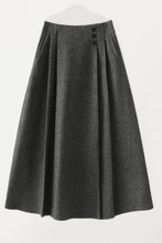 Load image into Gallery viewer, Gray midi winter wool skirt women C4456
