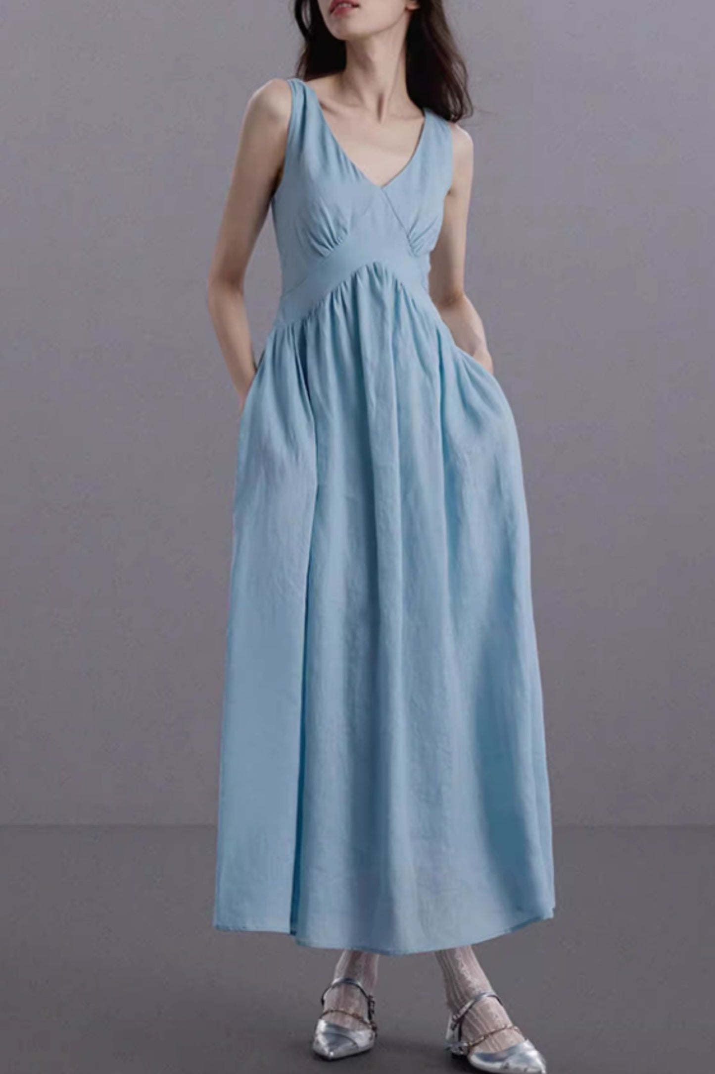 Blue elegant summer sleeveless linen dress C5061