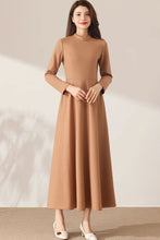 Load image into Gallery viewer, Winter Maxi Wool Dress with pockets C3692
