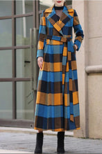 Load image into Gallery viewer, Women&#39;s Autumn and winter plaid wool coat C4221
