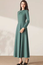 Load image into Gallery viewer, Winter Maxi Wool Dress with pockets C3691
