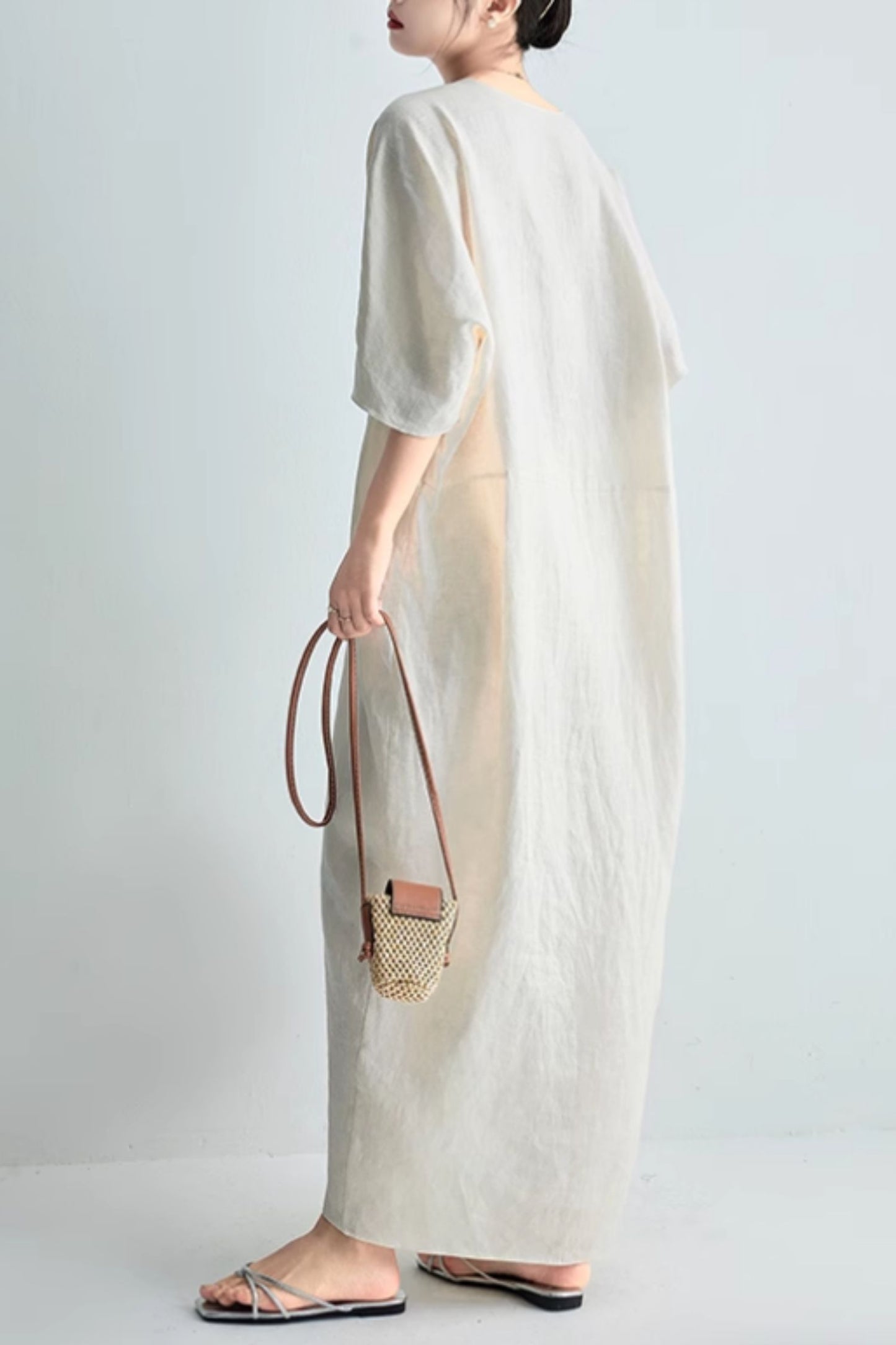 Loose fitting summer long linen dress C5063