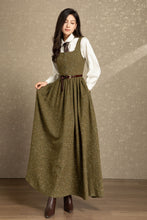 Load image into Gallery viewer, Fit and flare long sleeveless wool dress C4484
