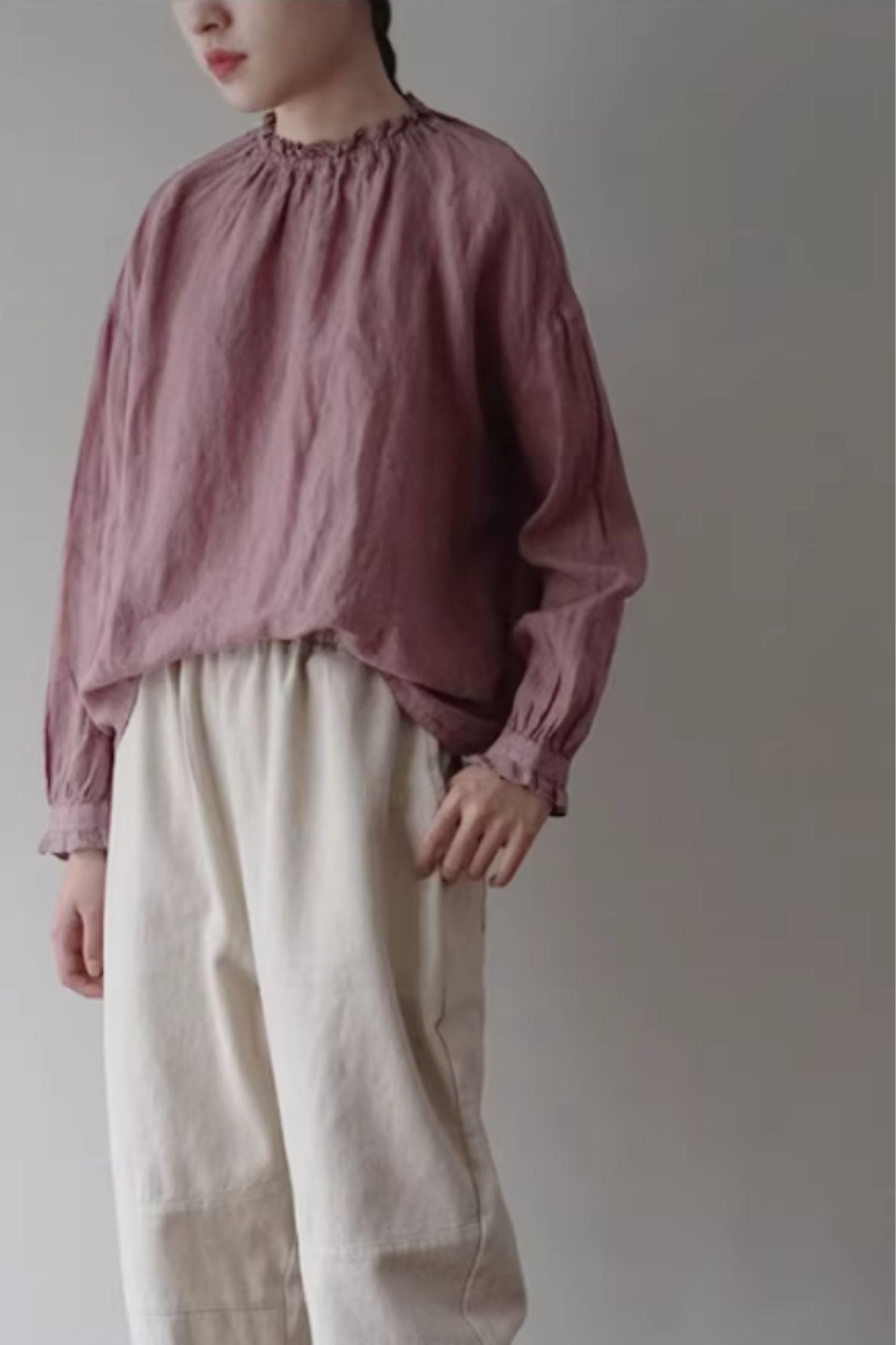 Spring loose fitting linen blouse C5427