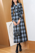 Load image into Gallery viewer, Women&#39;s Autumn and winter plaid coat C4256
