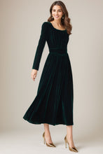 Load image into Gallery viewer, Green Velvet Autumn Dress Women C4328
