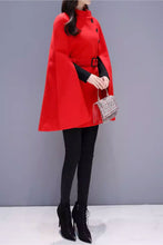 Load image into Gallery viewer, short wool cape women C3657
