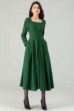 Load image into Gallery viewer, Green Wool  Womens Dresses C3615
