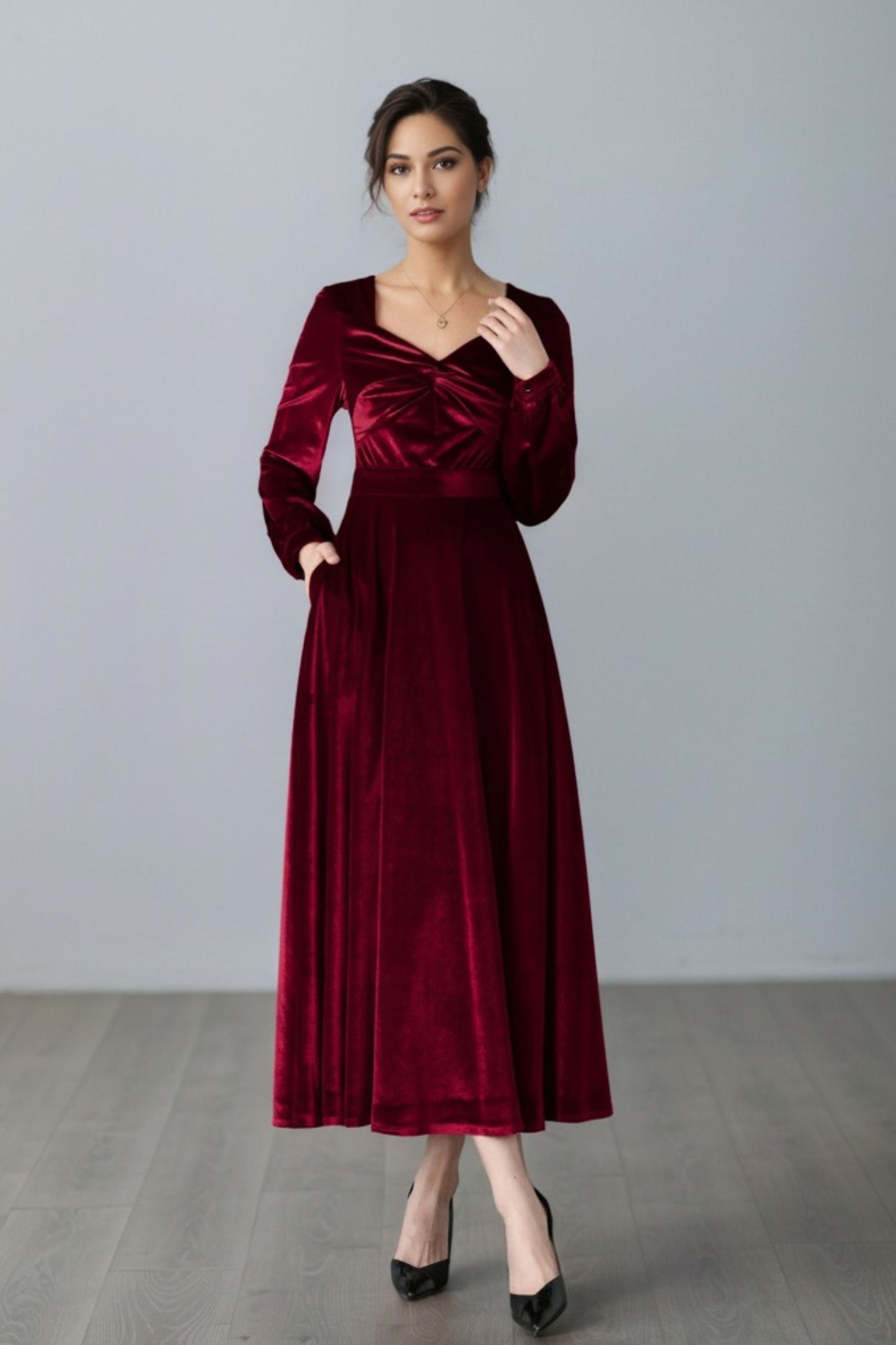 Elegant Burgundy Velvet Long Dress C5357
