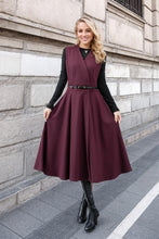 Load image into Gallery viewer, Midi Wool Pinafore Dress C4444
