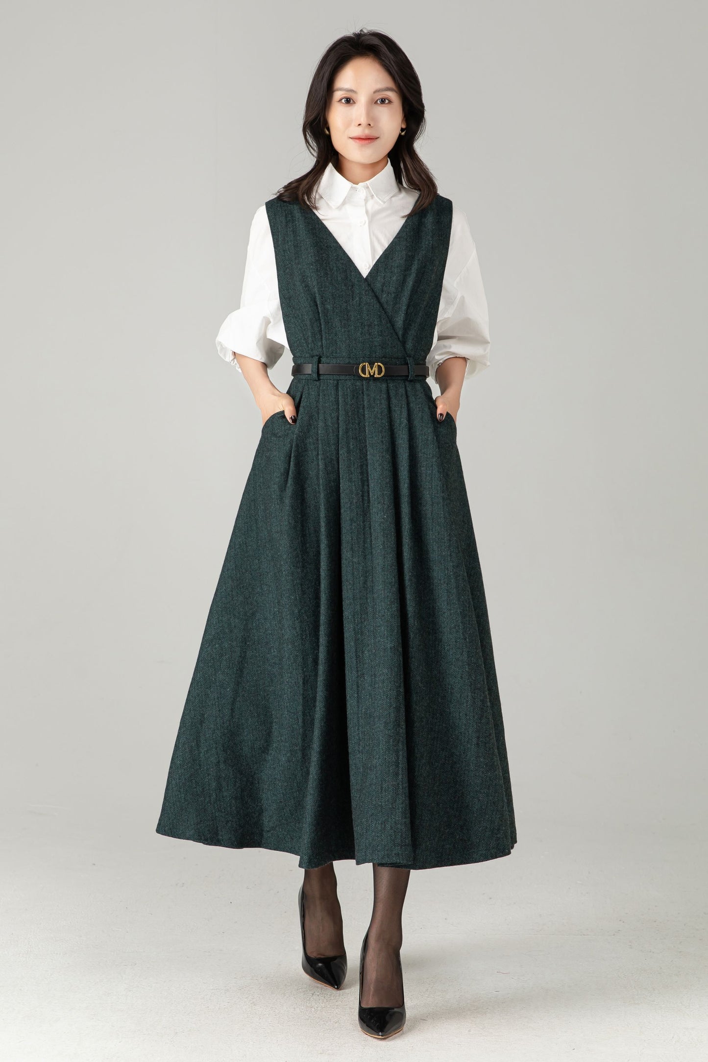 Dark Green Wool Blend Midi Pinafore Dress for Women – Sleeveless V-Neck Winter Jumper with Belt, Ylistyle C5339