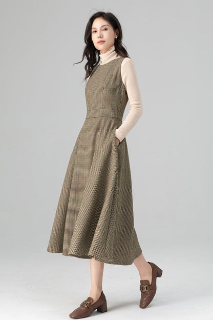 Autumn-Winter Plaid Sleeveless Midi Wool Dress C5206