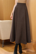 Load image into Gallery viewer, Winter women&#39;s Wool Skirt C4290
