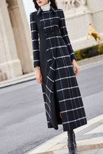 Load image into Gallery viewer, Women&#39;s Autumn and winter plaid wool coat C4257
