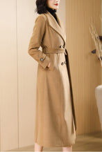 Load image into Gallery viewer, Women&#39;s Autumn and winter camel plaid coat C4216
