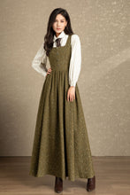 Load image into Gallery viewer, Fit and flare long sleeveless wool dress C4484
