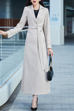 Load image into Gallery viewer, Off white women spring and autumn trench coat C4196
