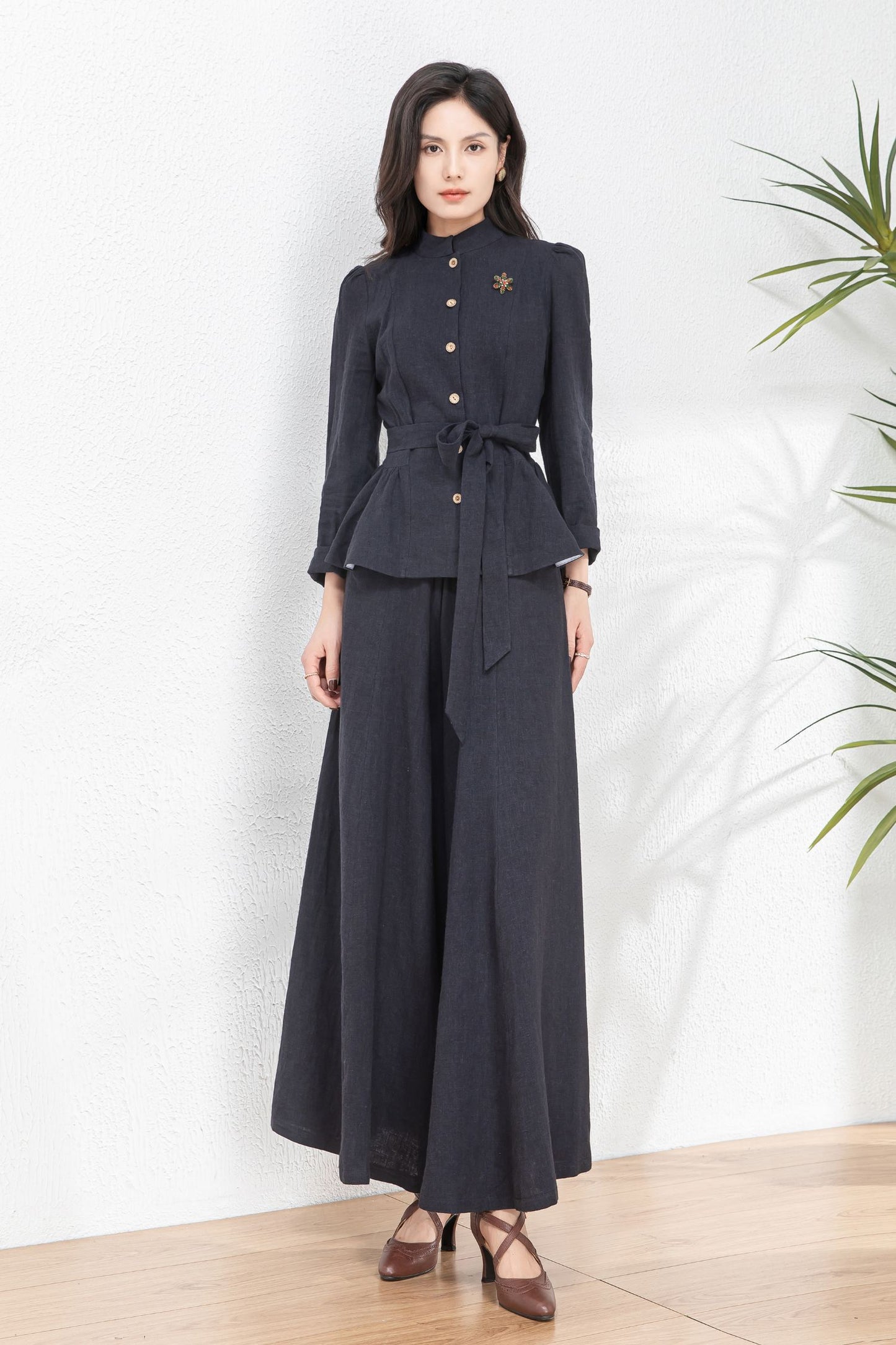 Versatile Cotton-Linen Jacket in Elegant Navy for Effortless Spring Style c4762