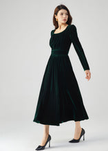 Load image into Gallery viewer, Long Velvet Autumn Dress Women C4531
