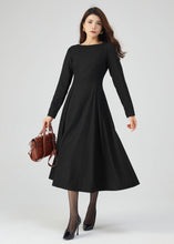 Load image into Gallery viewer, Womens winter wool midi Dress C4718
