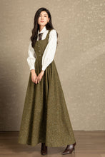 Load image into Gallery viewer, Fit and flare long sleeveless wool dress C4484
