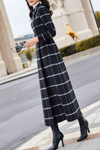 Load image into Gallery viewer, Women&#39;s Autumn and winter plaid wool coat C4257
