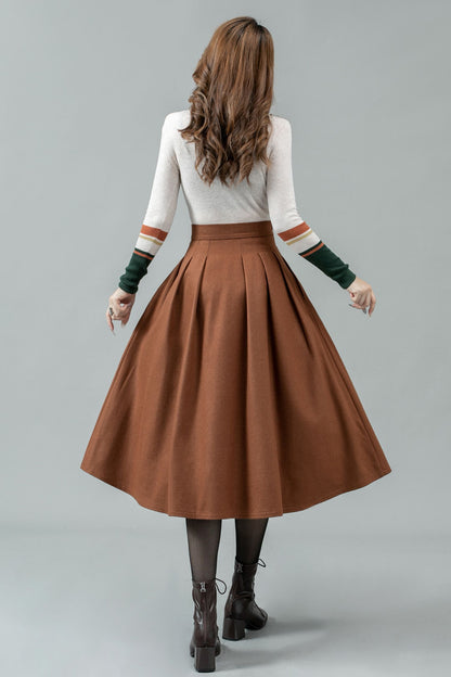 Pleated midi winter wool skirt with pockets C4445