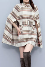 Load image into Gallery viewer, Plaid winter wool cape women C3663
