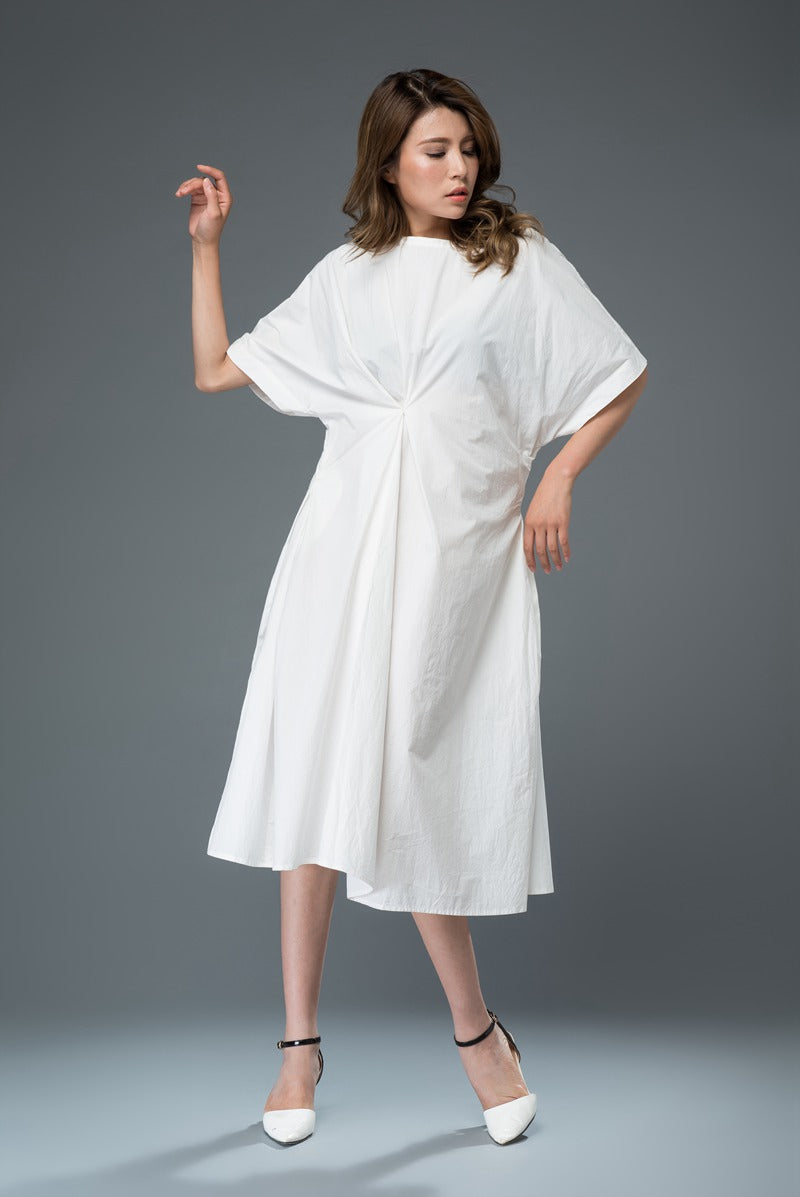 White loose fitting linen dress for summer c902