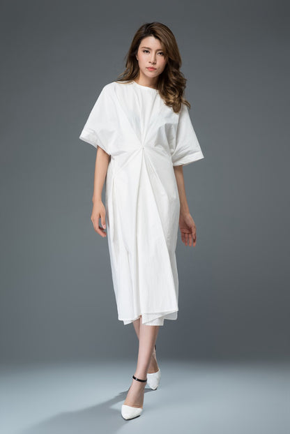 White loose fitting linen dress for summer c902