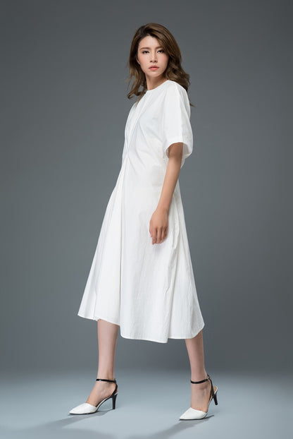 White loose fitting linen dress for summer c902
