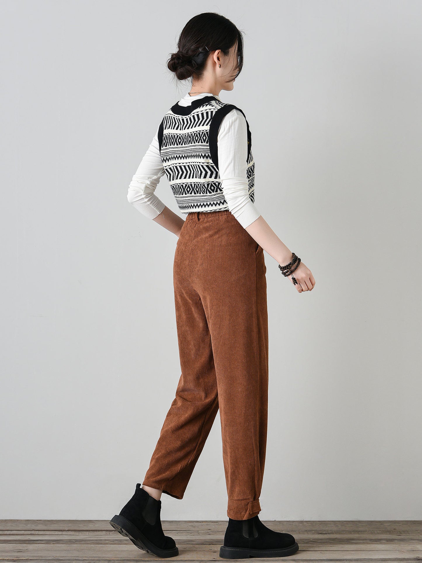 Tie belt loose fitting corduroy pants women C4697