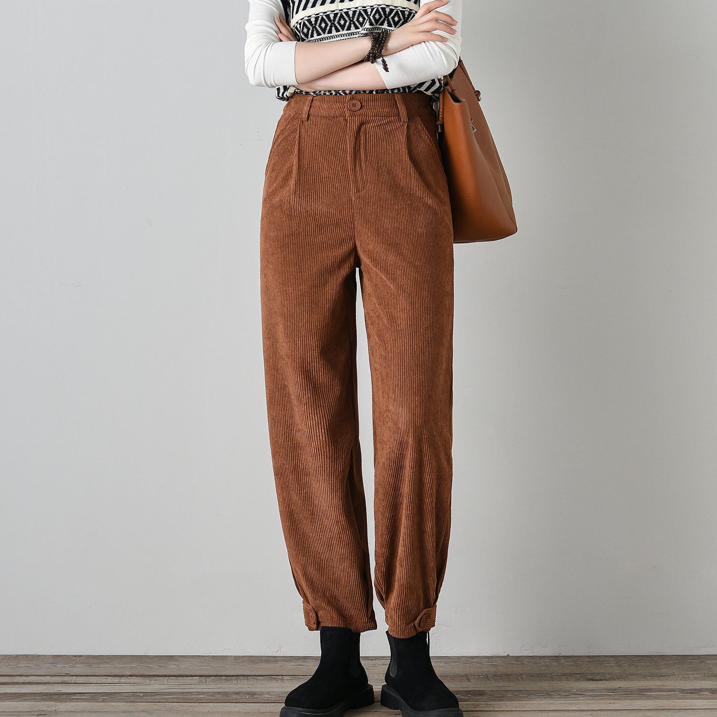 Tie belt loose fitting corduroy pants women C4697