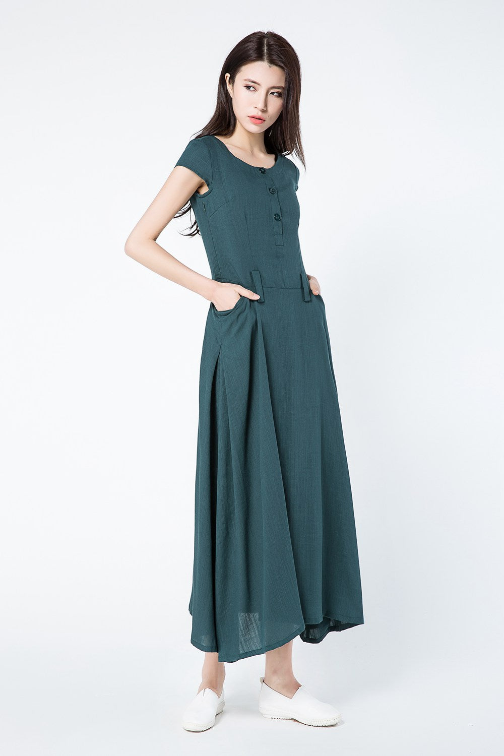 Green linen dress for summer with pockets c1087
