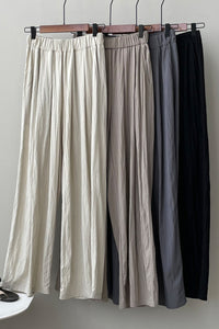Lazy and loose fitting wide leg pants C3344