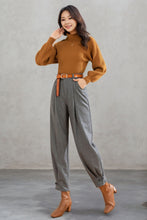 Load image into Gallery viewer, Gray Wool Tapered Pants C4462
