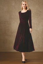 Load image into Gallery viewer, Long Velvet Autumn Dress Women C4531
