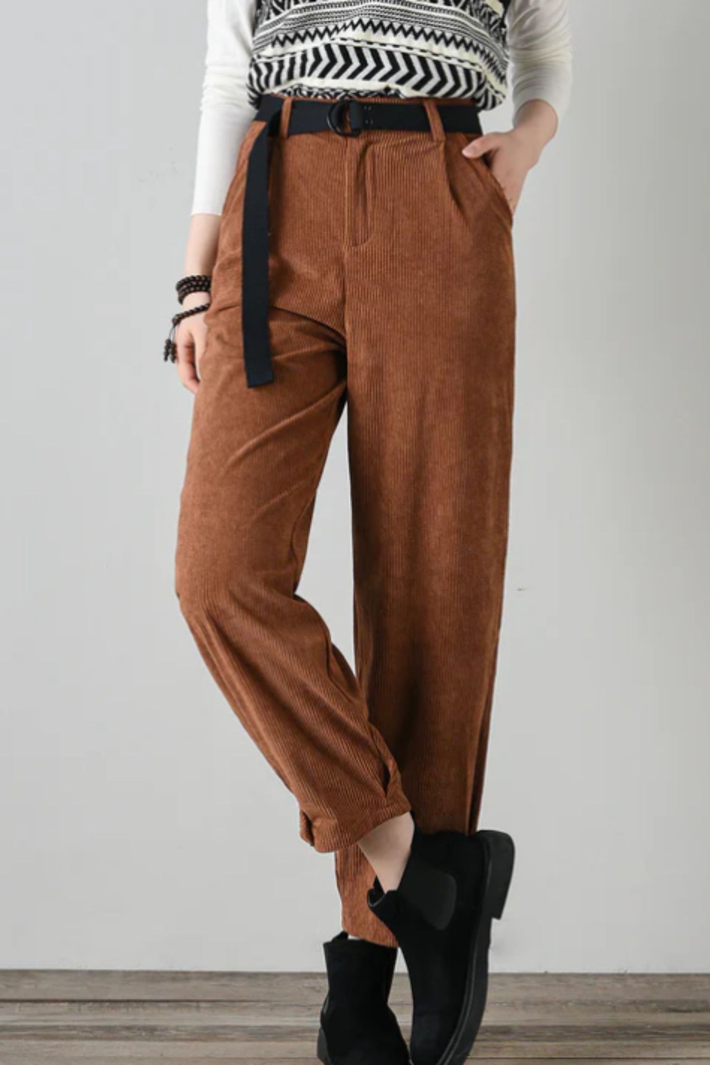 Tie belt loose fitting corduroy pants women C4697