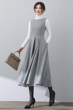 Load image into Gallery viewer, Autumn Winter Gray Midi Wool Dress C3027
