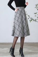 Load image into Gallery viewer, Swing Wool Plaid Midi Skirt Women C2605
