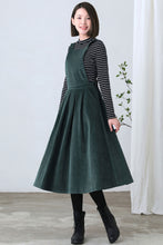 Load image into Gallery viewer, Dark Green Pleated Corduroy Pinafore Dress C2613
