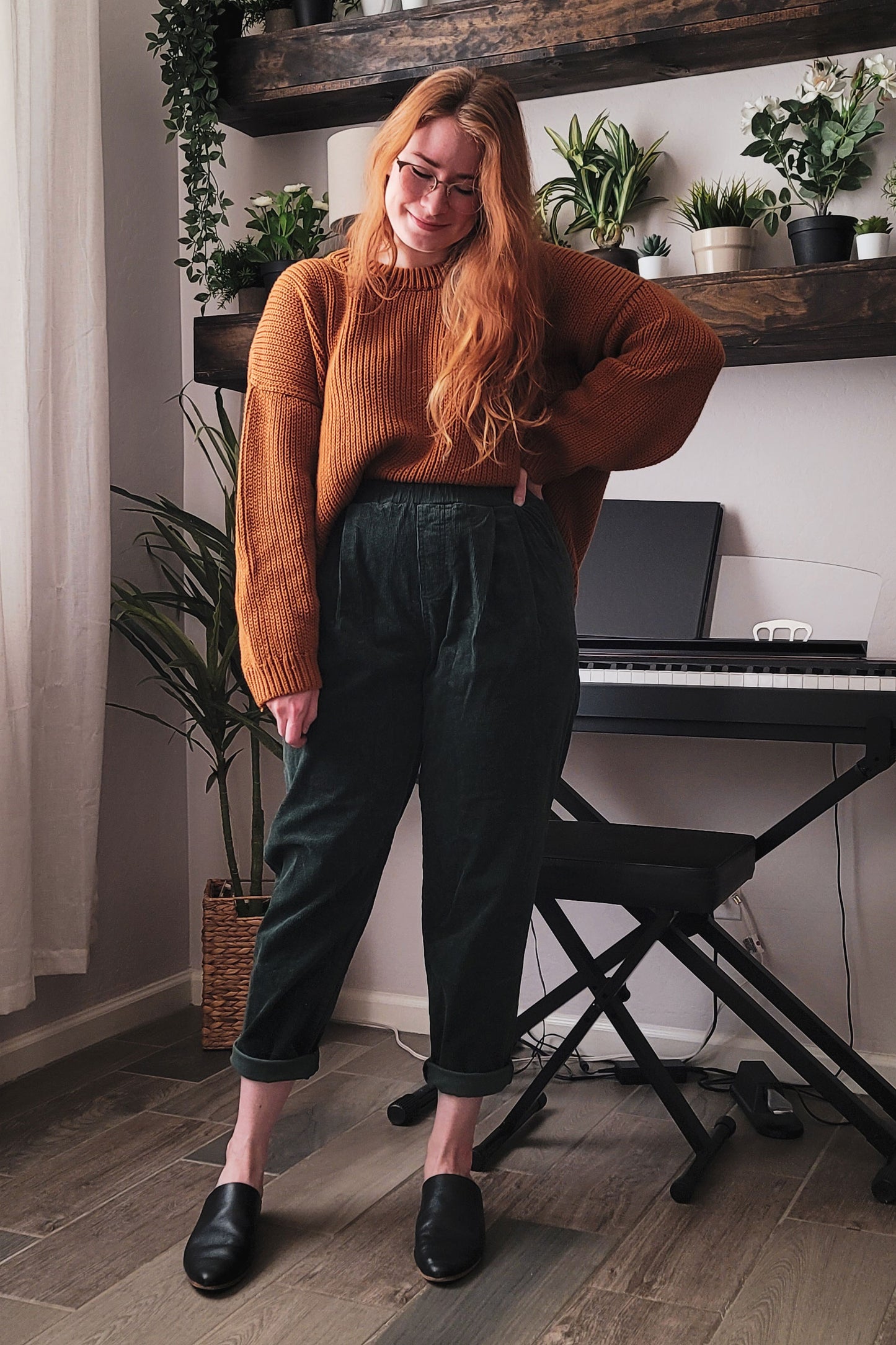 Green corduroy pants C2909