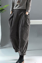 Load image into Gallery viewer, Corduroy baggy pants for women 43A011
