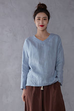 Load image into Gallery viewer, Blue Basic Oversize Linen Top C1911
