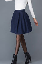 Load image into Gallery viewer, Pleated wool mini skirt  C1036
